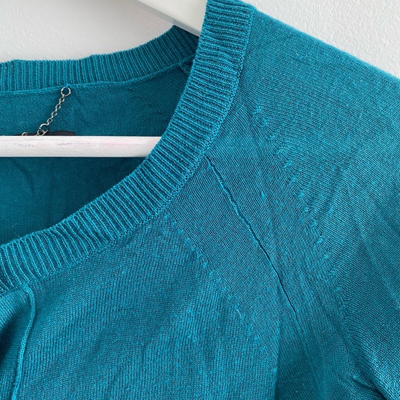 Canadian Designed Line Cardigan - Picture 9 of 15